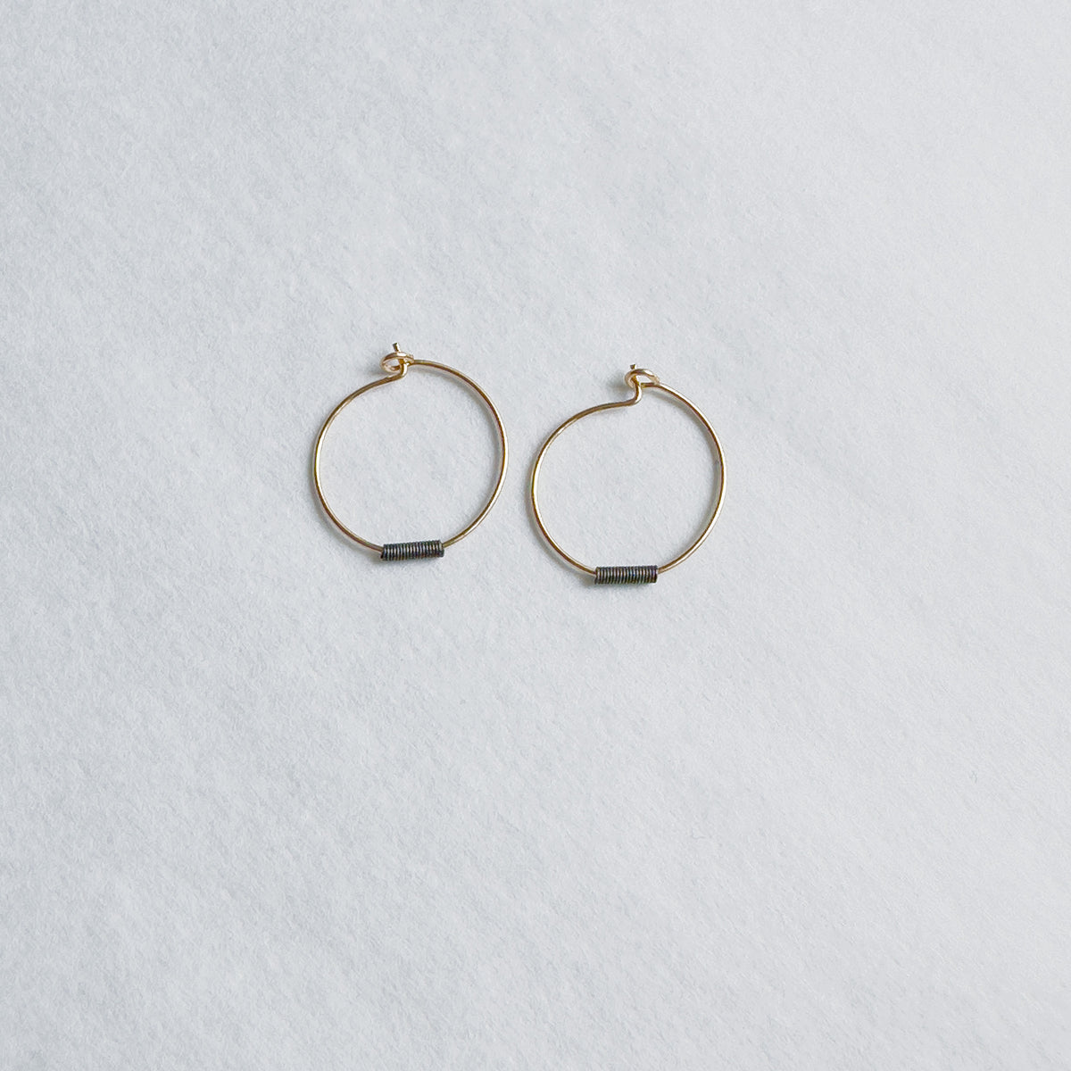 Eyrnalokkar frá Hring eftir hring