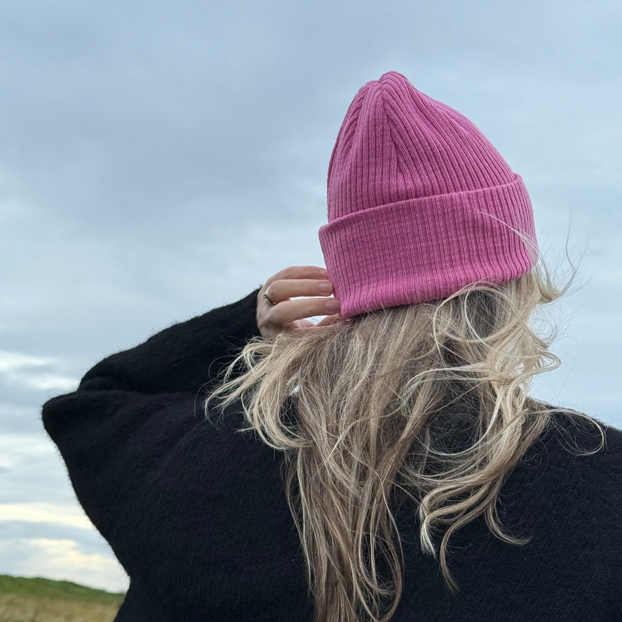 Bleika húfan