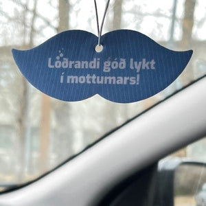 Ilmandi motta í bílinn frá Löðri